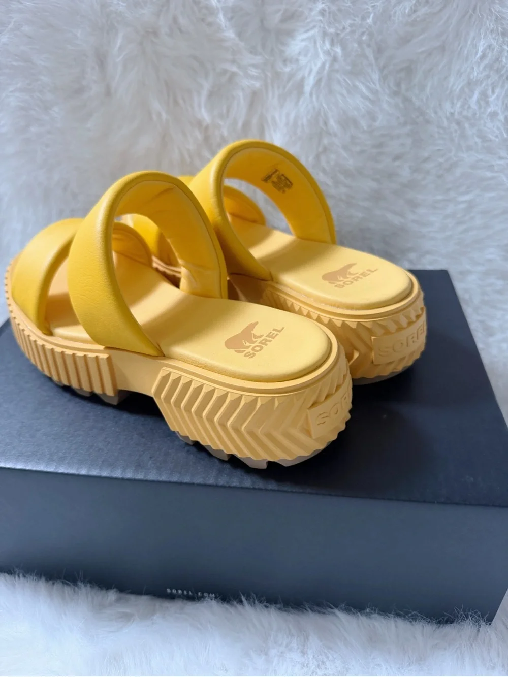 SOREL Ona Streetworks Mid Heel Slide Sandal size 8，9 NIB